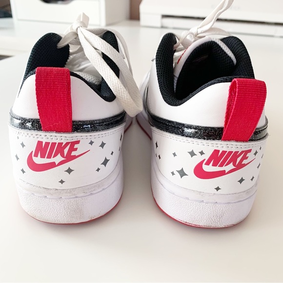 Nike Court Borough Low 2 SE (GS) 'White Very Berry' size 7Y - Picture 2 of 6